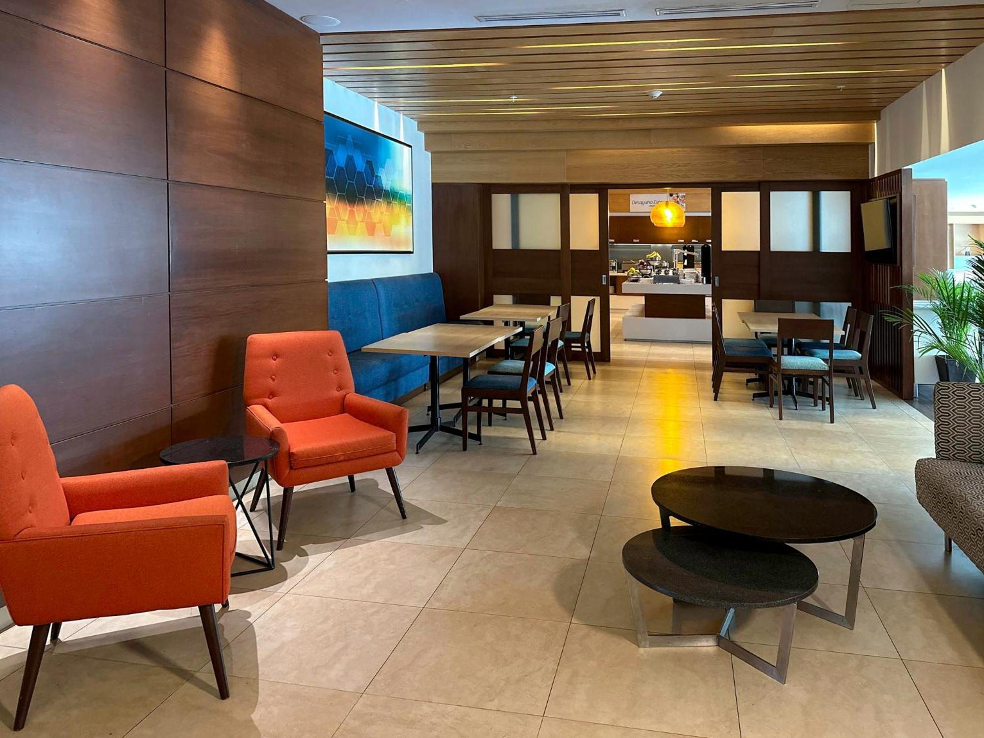 Holiday Inn Express Merida By Ihg Dış mekan fotoğraf