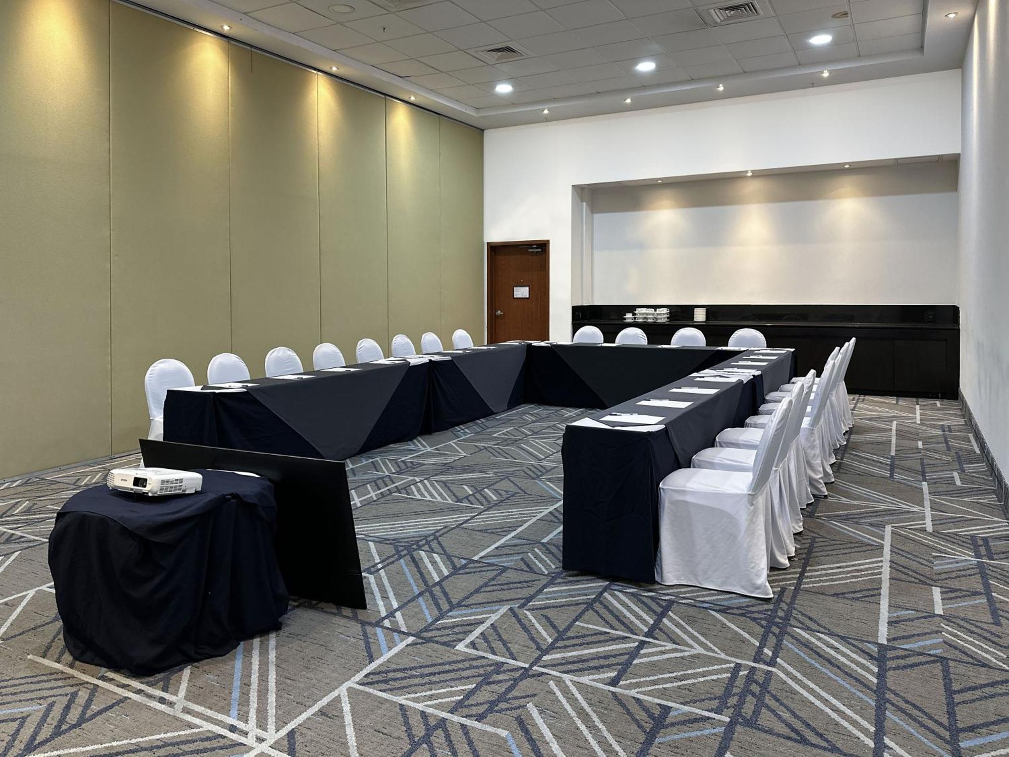 Holiday Inn Express Merida By Ihg Dış mekan fotoğraf