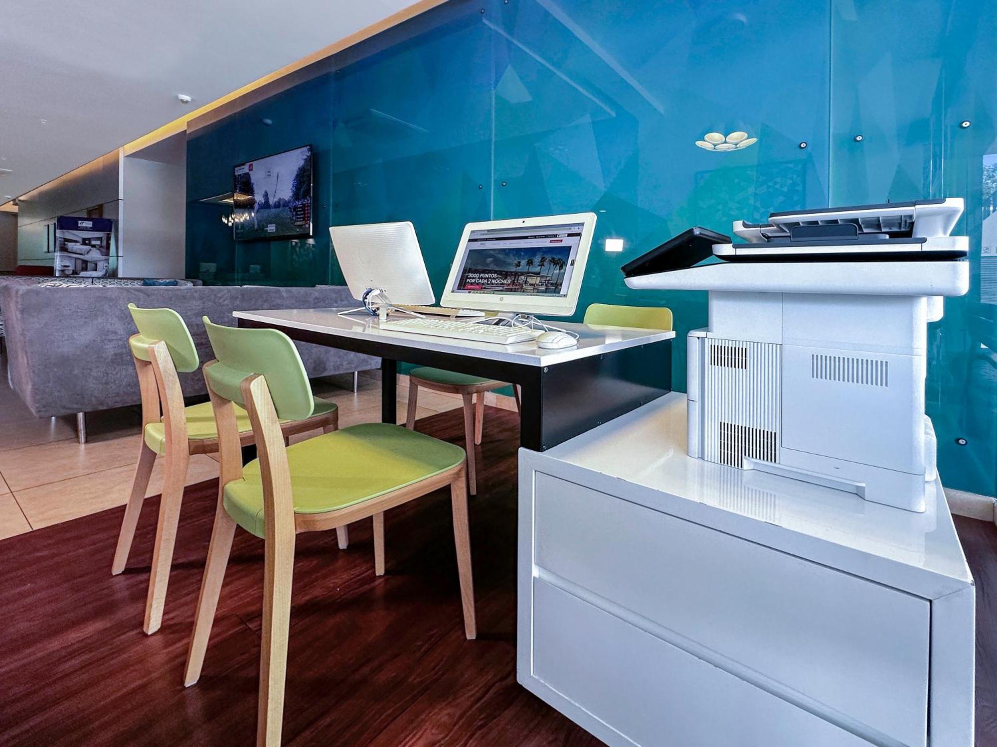 Holiday Inn Express Merida By Ihg Dış mekan fotoğraf