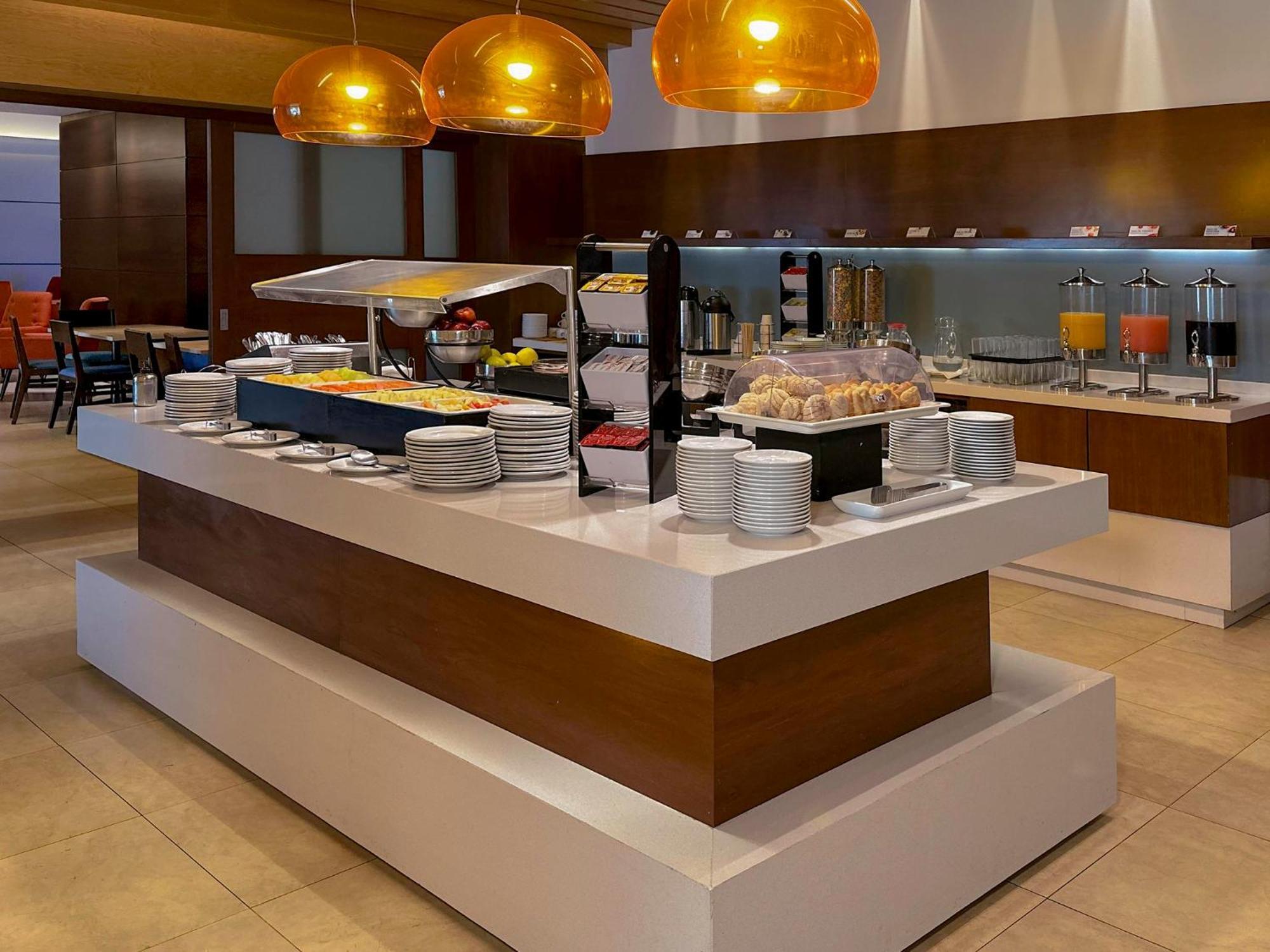 Holiday Inn Express Merida By Ihg Dış mekan fotoğraf